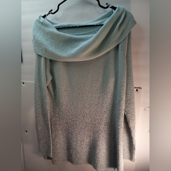 New York & Company Metallic Tunic New Years Christmas Festive Sweater Holiday - Picture 15 of 15